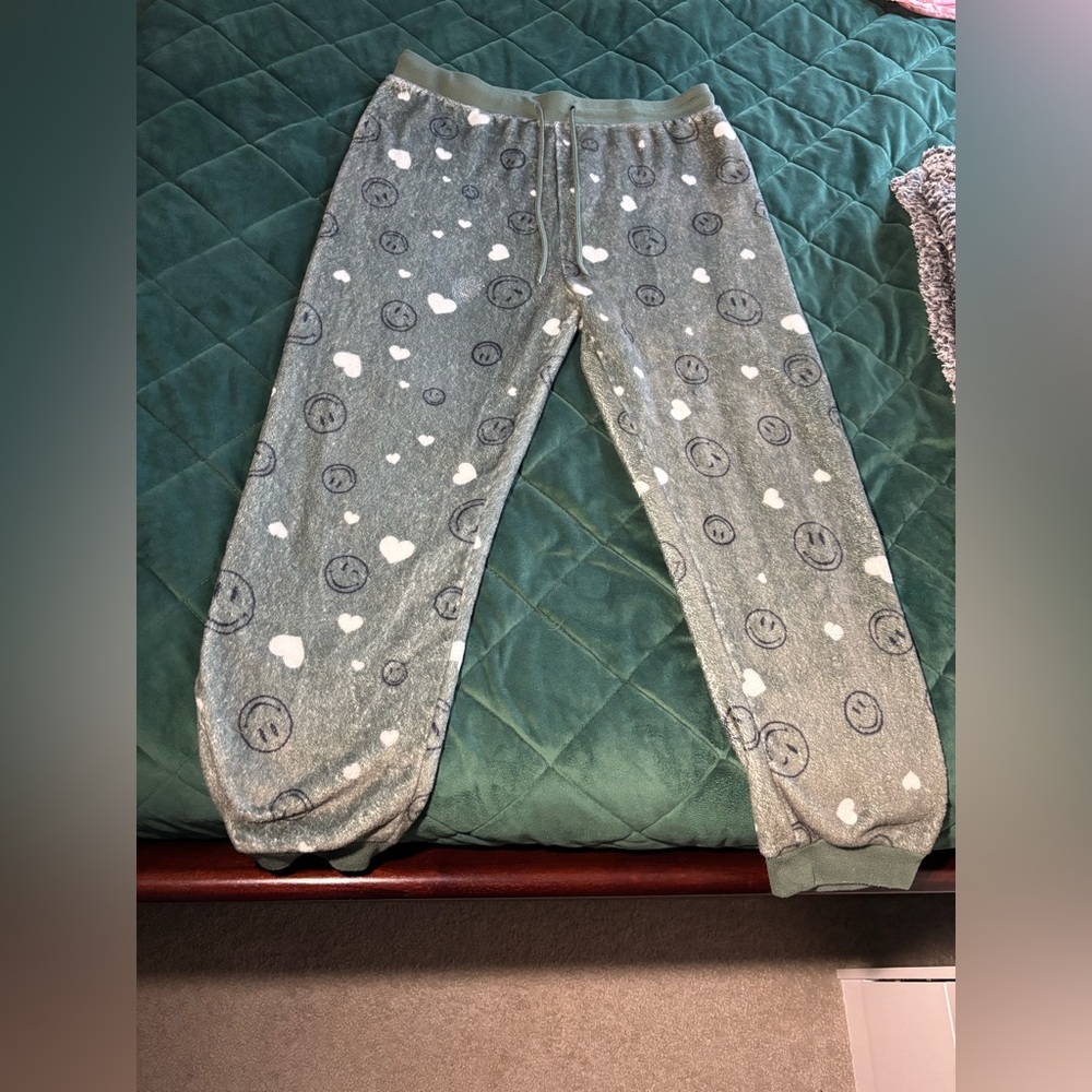 Green smiley face pajamas